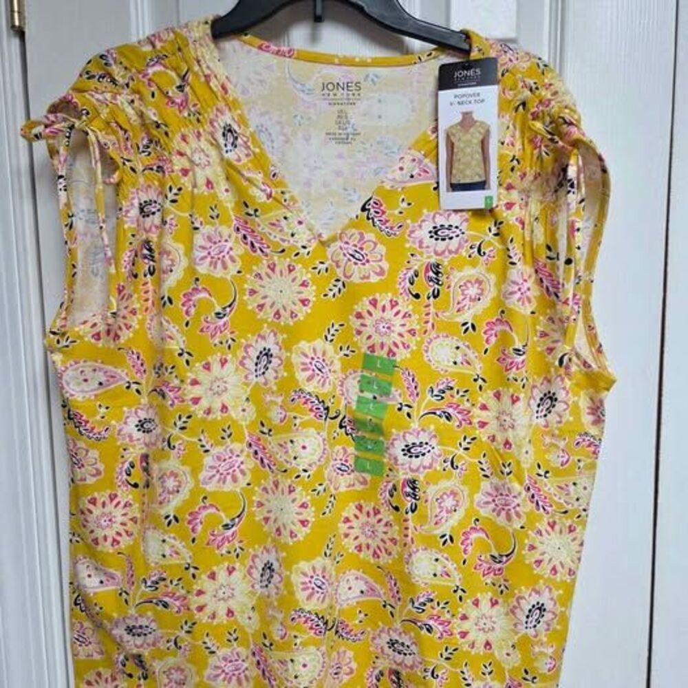 Jones New York womens Large vneck yellow print shirt w ties at shoulders new